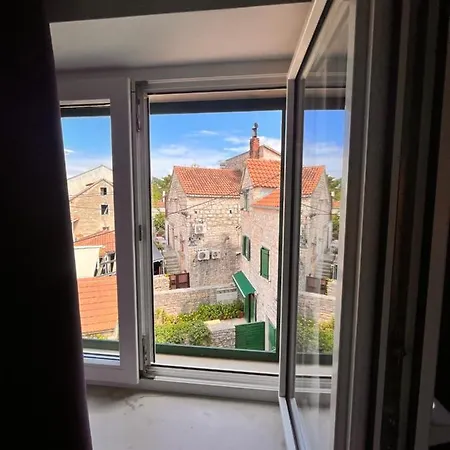 Apartment Antonia Vrboska Exterior photo