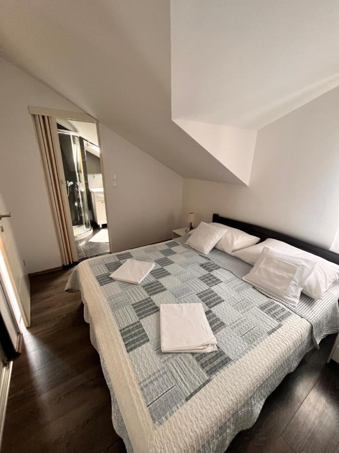 Antonia Apartment Vrboska
