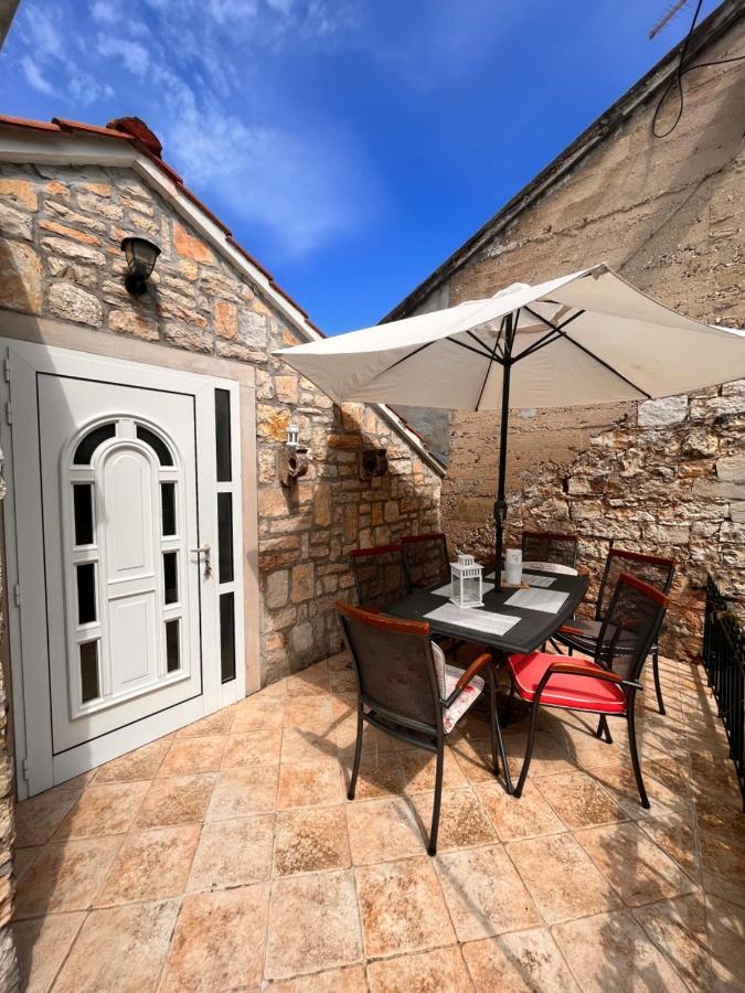 Antonia Apartment Vrboska